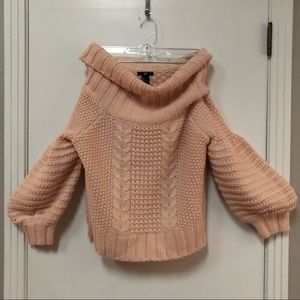 H&M super cozy peach/pink cropped cowl neck balloon sleeve sweater size L